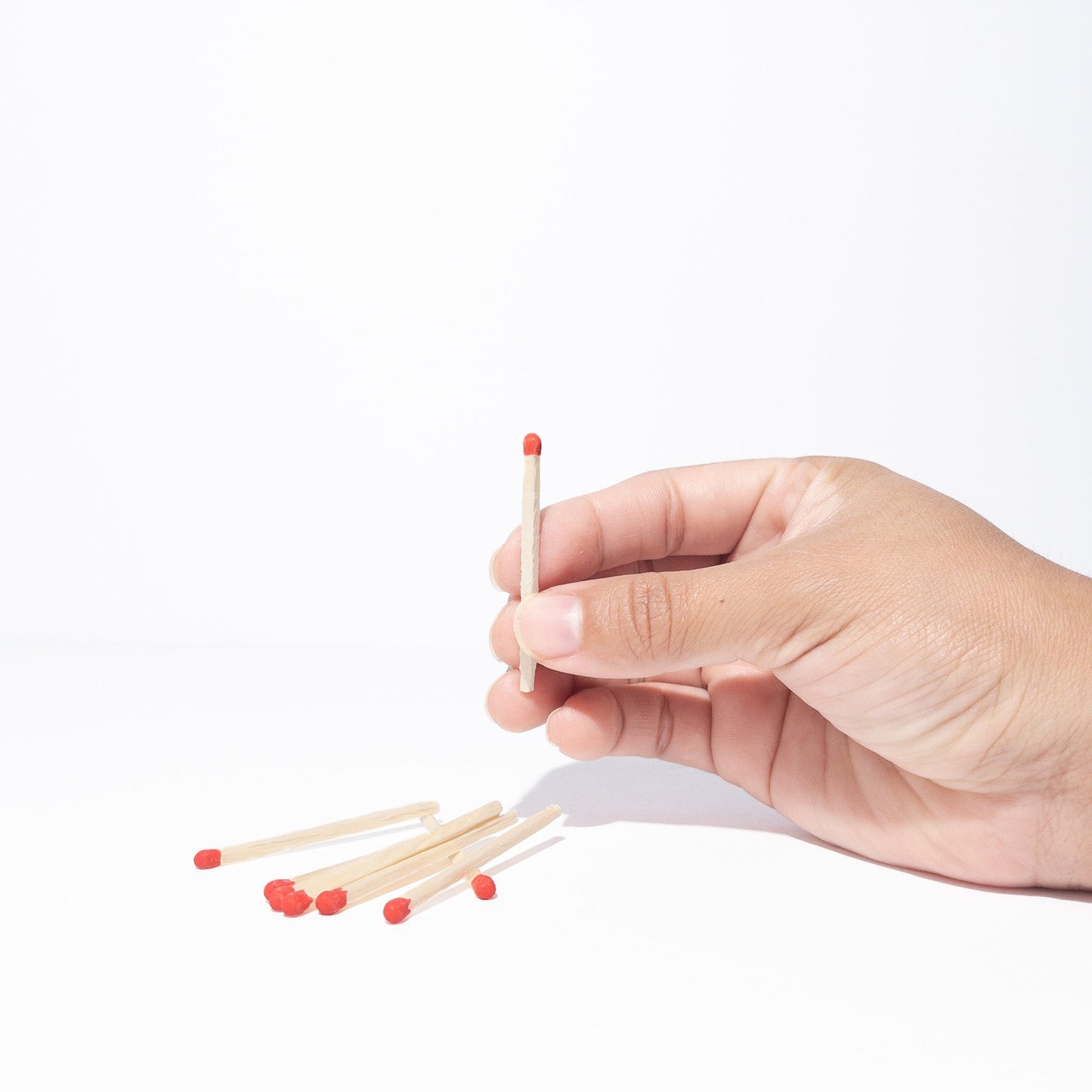 White Faux Cedar 1.90" - Safety Matches